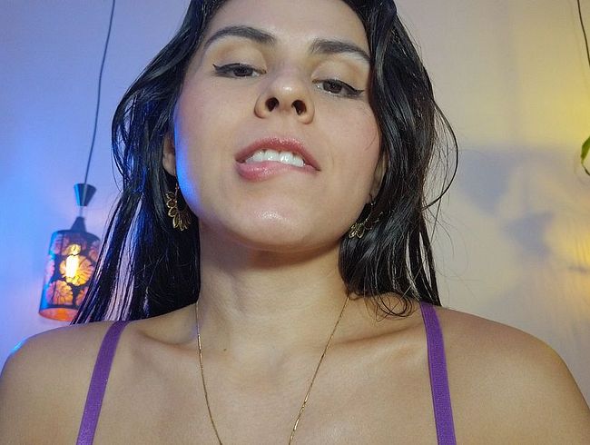 Download: LizzieJenner - The best gangbang with mounted dildos of all time Will they all fit in my pussy?