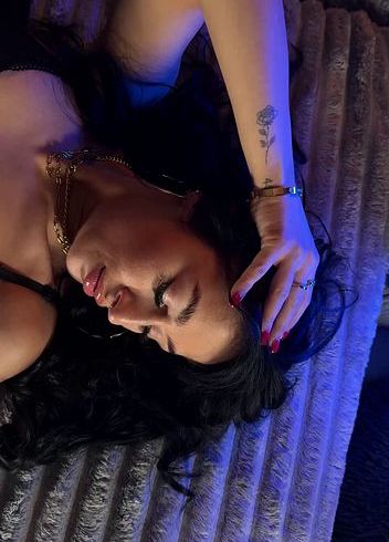 Download: Lizzy-liz_98 - ShootVideo meine lieben ??