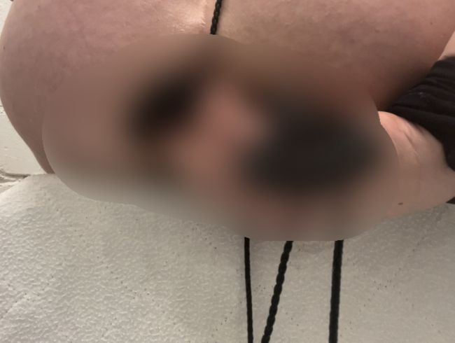 Download: Lola84foryou - 1-Meter-Analkette verschwindet im Arsch