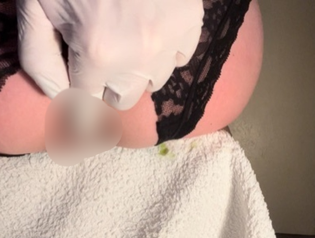 Download: Lola84foryou - Trauben-Analspiele, tiefe Einblicke auf mein Loch