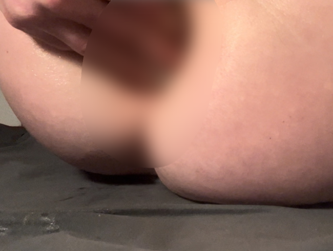 Download: Lola84foryou - Lust auf anale Ballspiele?