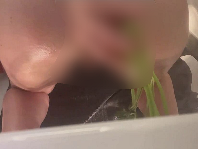 Download: Lola84foryou - Rosettendehnung musste wieder sein