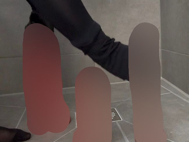 Download: Lola84foryou - Geiles Arschtraining morgens in der Dusche