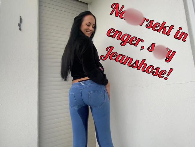Download: Lola_Candy - Natursekt in enger, sexy Jeanshose!