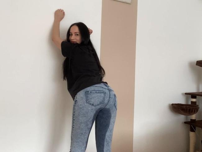 Download: Lola_Candy - geile aufgesaugte NS Jeans