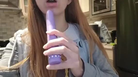 Download: LookingforDaddy - Stell dir deinen Schwanz stattdessen als Dildo vor!