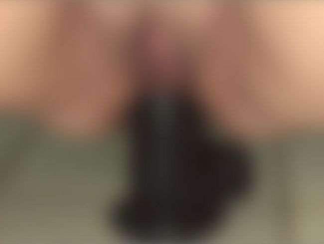 Download: Lotusbluete1982 - Mein Tabu-Moment – Dildo-Ritt und sinnliches Loslassen