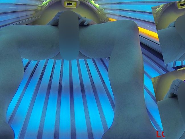 Download: Love-Cat - Im Solarium mal eben geil geworden. Der Orgasmus lässt nicht lange auf sich warten