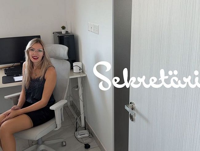 Download: Luckylucy18 - Wurden wir ERWISCHT? XL-LADUNG in meine Pussy!