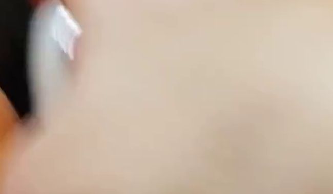 Download: Lucy933 - Ellie, du hast mich um den Verstand gebracht – jetzt bin ich gekommen