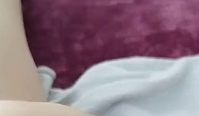 Download: Lucy933 - Direkt aus der Dusche, noch tropfend und zu geil, um es für mich zu behalten