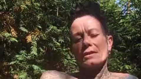 Download: Lucyyyyylove - !! NEU !! Habe es mir wieder geil im Garten selbst gemacht !!