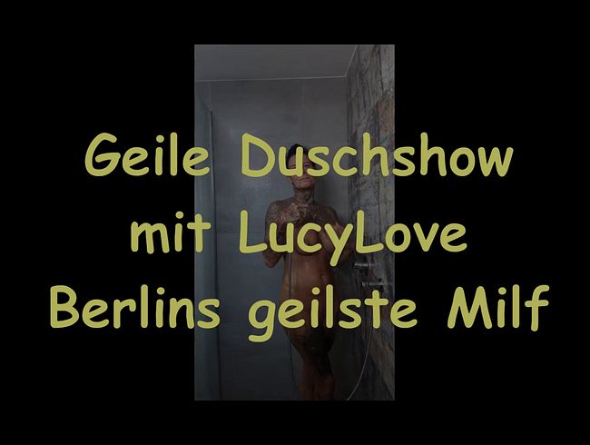 Download: Lucyyyyylove - Geile Dusch-Show mit Orgasmus - das erste mal ! schau mir zu