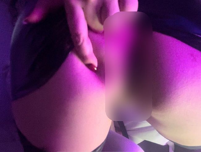 Download: LuhanaEberle - meinen Latexarsch versohlen