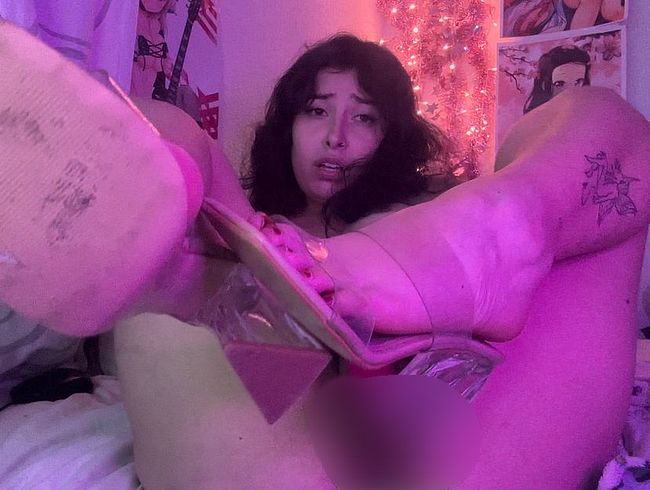 Download: LuhanaEberle - vibrierende meine Muschi in High Heels