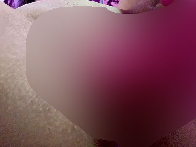 Download: LuhanaEberle - Nahaufnahme, Masturbation mit Vibrator, sehr feuchtes Ende