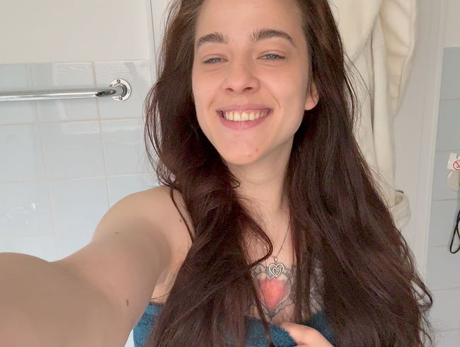 Download: Luna_Lynn - Geht das schon zu weit? Meine 1. sexuelle Mutprobe!