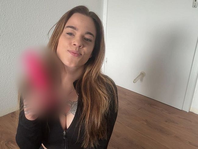 Download: Luna_Lynn - Fühlt sich so ein Dreier an? Meine erste DreierErfahrung