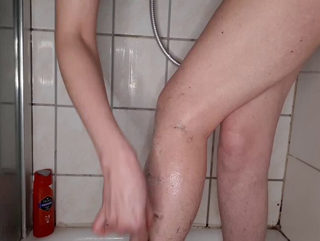 Download: Lynn-Tonic-Solo - Ich rasier mir meine Beine für dich schön glatt