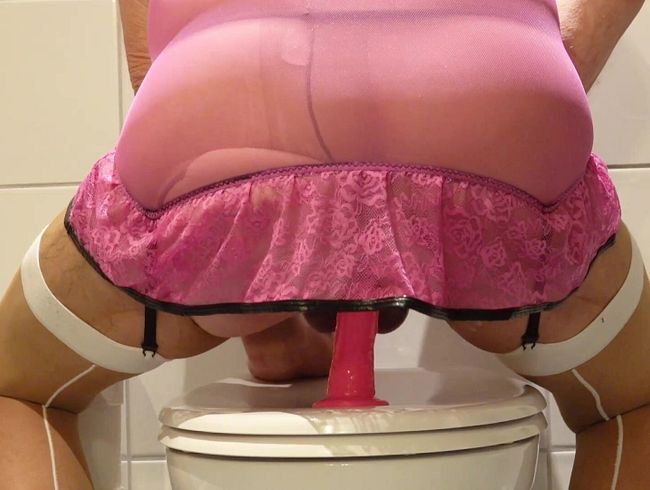 Download: Madame-Monique - Perverser Analritt auf deinem Transenschwanz