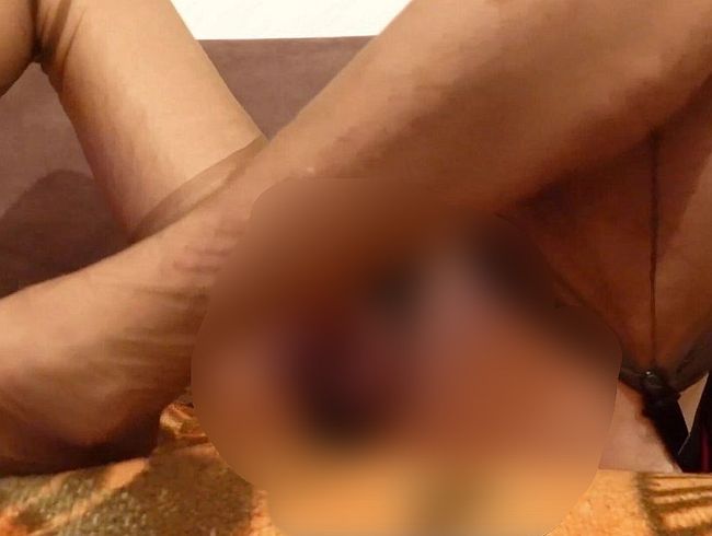 Download: Madame-Monique - Madame`s geiler Arsch u. heißes Sperma