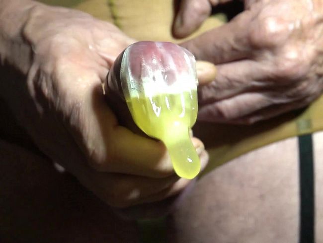 Download: Madame-Monique - Best of Monique Wichs u- Spritzgeil