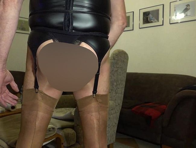 Download: Madame-Monique - Was für ein dickes Monster