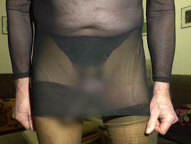 Download: Madame-Monique - Euter wichsen beim Porno schauen 2