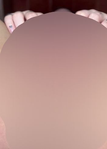 Download: Madleenn - 4K-Extrem-Nah: Fötzchen auf, ich spreiz alles und du schaust mir tief rein, während ich komme