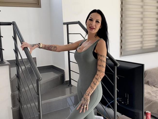 Download: Maja-Bach - Anal-Creampie komm und fick mich!!