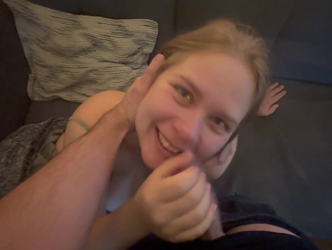 Download: Maja-Meer - Schaffe ich ihn ganz rein?! Blowjob mit Deepthroatversuch ?