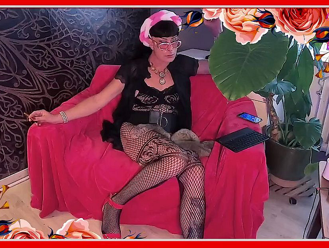 Download: MandyLine - Lady in Black wird langsam geil