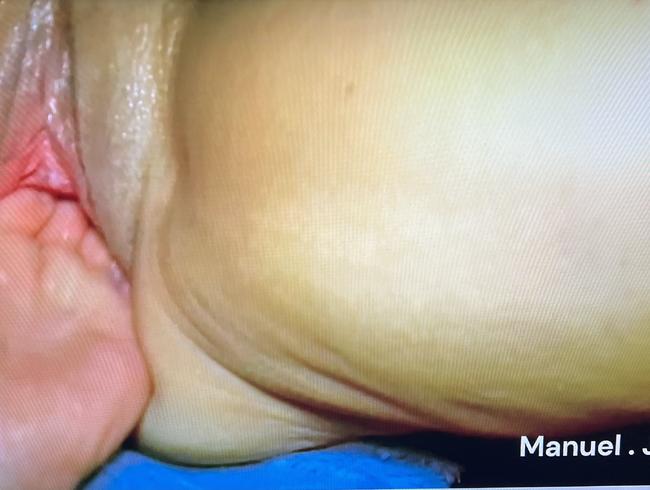 Download: Manuel537 - Die Hure von nebenan