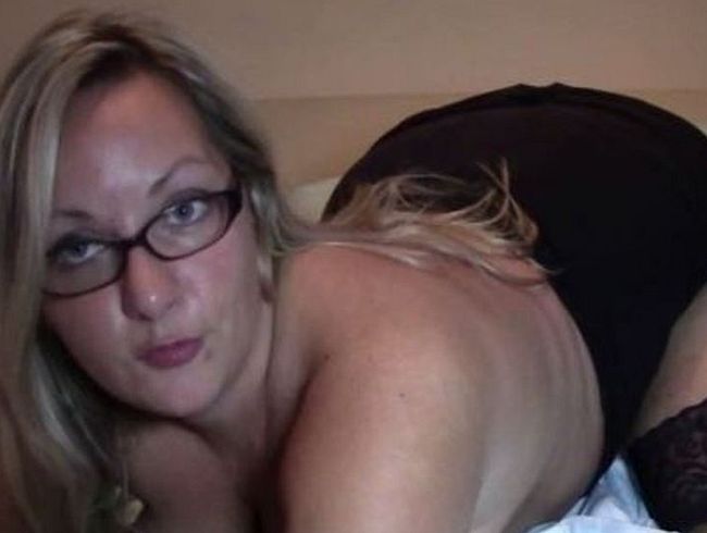 Download: MaraBoobs - Heels, Dildo & versauter Talk – ich will’s richtig