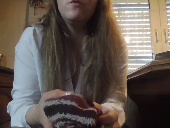 Download: MaraNightmare - *Sklavenvideo* Sockenduft Extrem