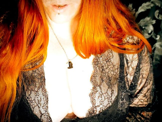 Download: MaraNightmare - *SKLAVENAUFGABE* Stuhl-Devotion