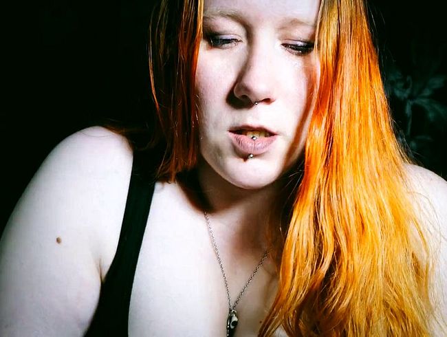 Download: MaraNightmare - *SKLAVENAUFGABE* Trinkritual auf Knien