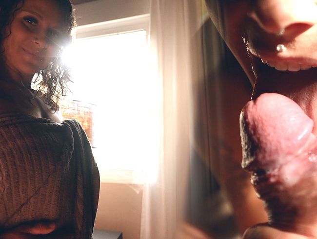 Download: MaraWalks - Morgen Blowjob mit Mara – Bereit für deinen Saft!