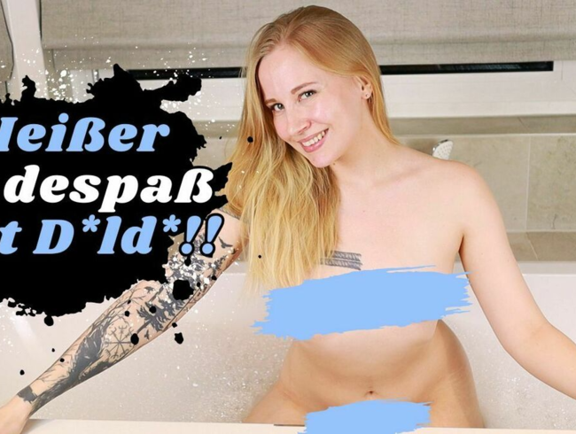 Download: Marie_Hardon - Heißer Badespaß mit Dildo