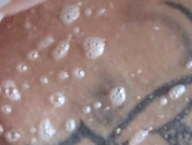 Download: MarilynTight - Muschi rasieren und Fingern ;-)