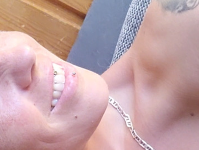 Download: MarilynTight - Kitzler Massage :-P