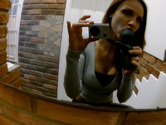 Download: MaryWet - Riskanter Orgasmus auf der Feier!!