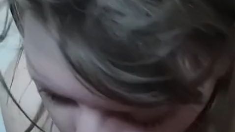 Download: Marylyn200 - Direkt nach dem Aufstehen schön den schwanz geblasen