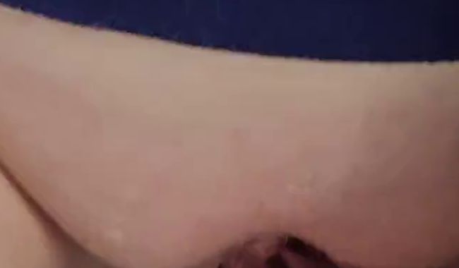 Download: Marypassion - Ich finger mich heftig auf der Toilette.