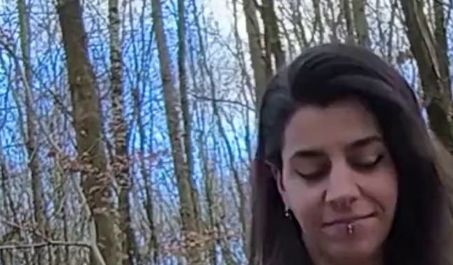 Download: MasterandDoll - Erster Stop im Wald und ein dildo. Schöner ging die Pause nicht