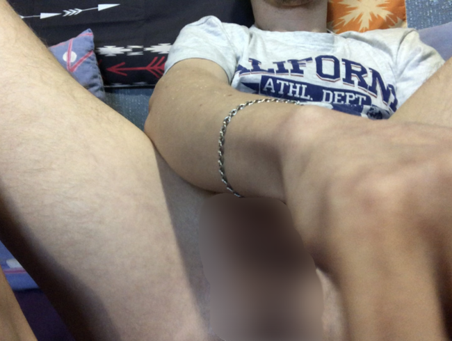 Download: Maxi_Newman - Große Spermaladung im Chat