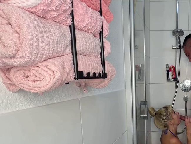 Download: MeganCrown - Nasser Quickie unter der Dusche und als Finale durfte er mir den Arsch vollspritzen!!!!!!!!