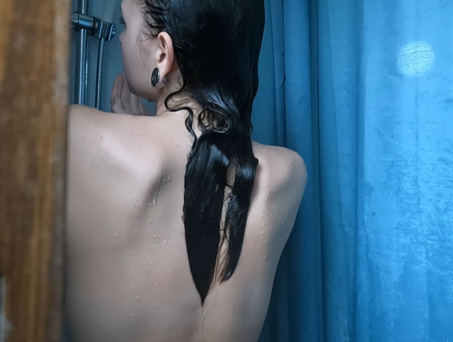 Download: Melina-Mars - Ich nehme DICH mit! Beobachte mich beim duschen