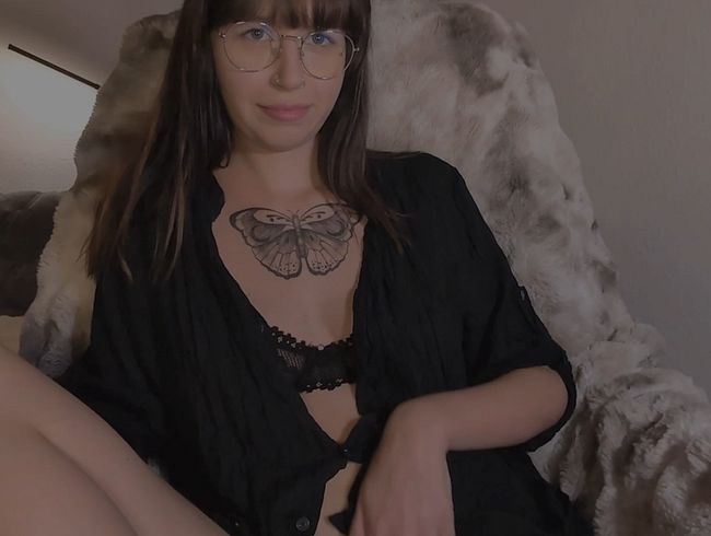 Download: Melina-Mars - Dominante erniedrigende Wichsanleitung!