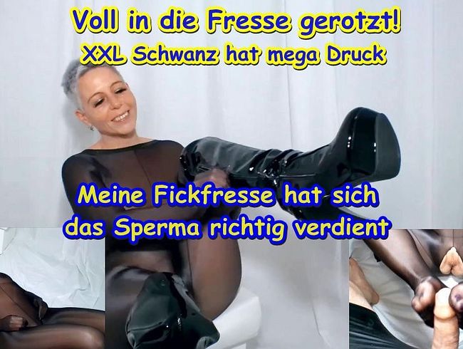 Download: MelissaDeluxe - Das erste Sperma des Jahres landet in der Fickfresse!
